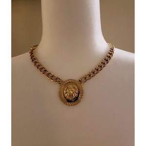 Stone + Locket | chain choker with lion pendant